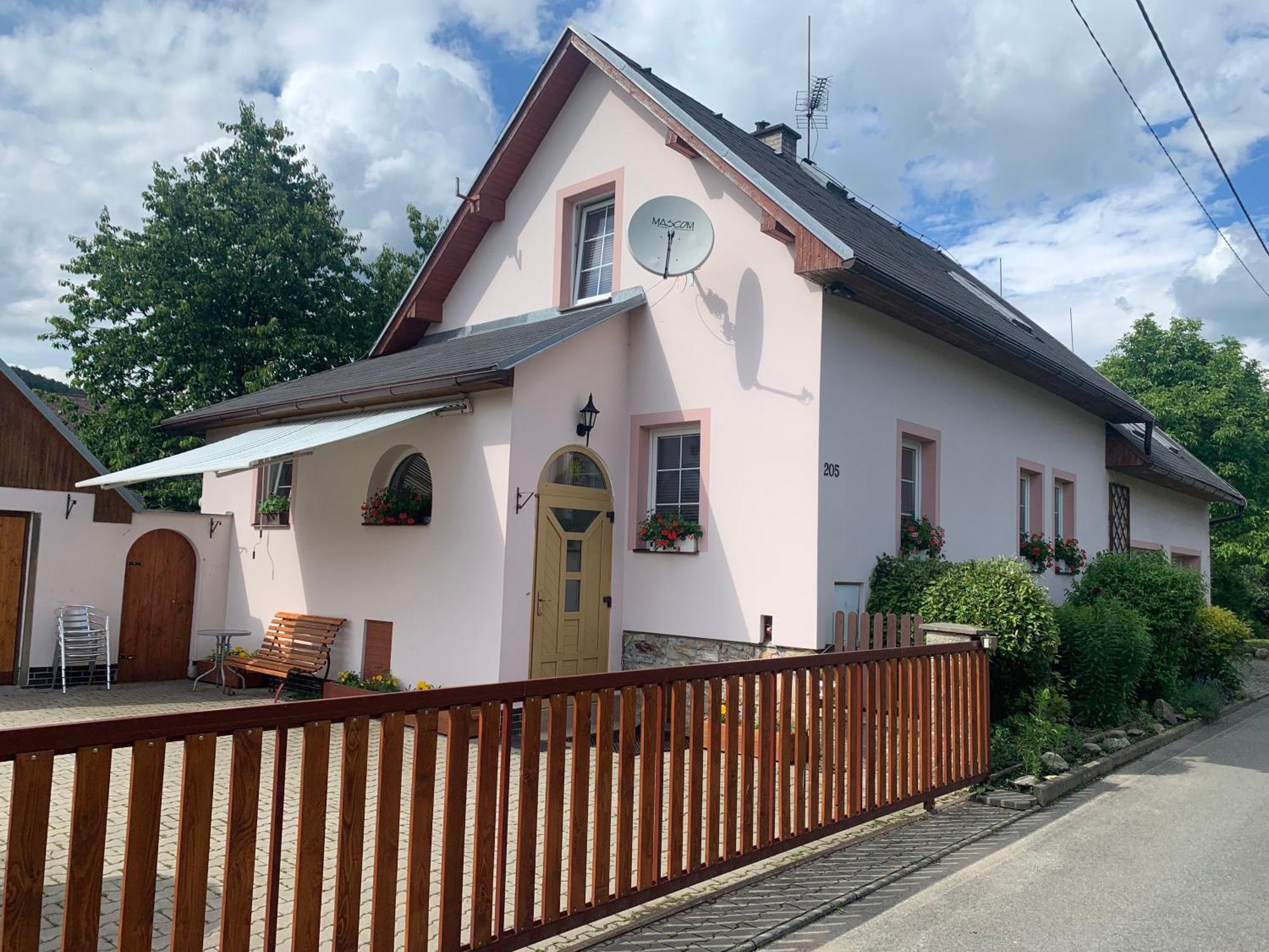 Chalupa U Desne Petrov nad Desnou Exterior foto